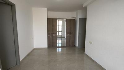 Bedroom Image of 1050 Sq.ft 2.5 BHK Apartment / Flat for rent in Hiranandani Cardinal, Hiranandani Estate Thane for Rs. 70000