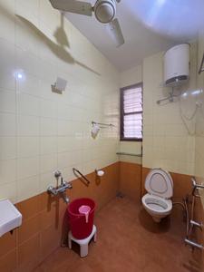 Bathroom Image of 1600 Sq.ft 4 BHK Villa for rent in Gotri Vadodara for Rs. 75000