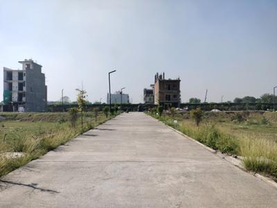 Image of 150 Sq.ft Residential Plot / Land for sale in Amolik Aster Woods, Sector 98, Faridabad for Rs. 24000000