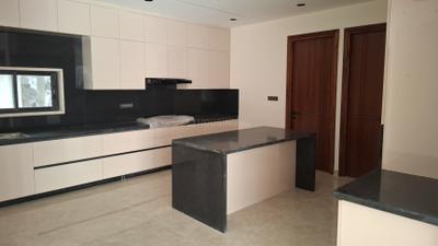Kitchen Image of 4000 Sq.ft 4 BHK Apartment / Flat for rent in Jubilee Hills Hyderabad for Rs. 210000