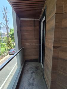 Balcony Image of 1200 Sq.ft 2 BHK Builder Floor for rent in Kirti Nagar New Delhi for Rs. 52000
