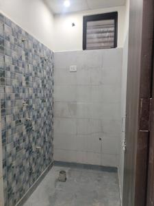 Common Bathroom Image of 800 Sq.ft 2 BHK Apartment / Flat for sale in CI Golf City, Kambakshpur Noida for Rs. 3089000