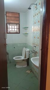 Image of 1000 Sq.ft 2 BHK Builder Floor for rent in Velachery, Chennai for Rs. 25000
