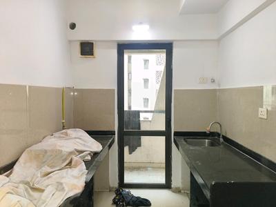 Kitchen Image of 927 Sq.ft 2 BHK Apartment / Flat for rent in Lodha Palava Downtown, Palava Phase 2 Thane for Rs. 18500