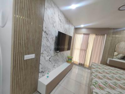 Bedroom Image of 1875 Sq.ft 3 BHK Apartment / Flat for rent in Rishita Manhattan, Gomti Nagar Extension Lucknow for Rs. 75000