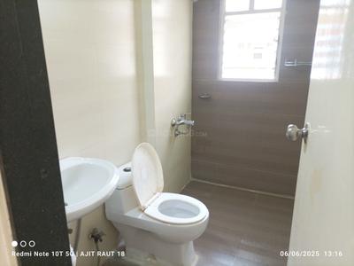 Image of 1250 Sq.ft 2 BHK Apartment / Flat for sale in Sainath Pinewood, Baner, Pune for Rs. 10000000