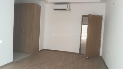 Bedroom Image of 2700 Sq.ft 4 BHK Apartment / Flat for sale in SS Linden Residential Floors, Sector 84 Gurgaon for Rs. 26500000