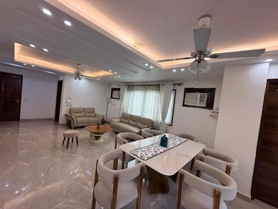 Hall Image of 4200 Sq.ft 4 BHK Builder Floor for rent in Sector 9 Gurgaon for Rs. 45200