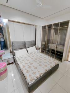 Bedroom Image of 855 Sq.ft 3 BHK Apartment / Flat for rent in A Shridhar Kaveri Pratham, Shilaj Ahmedabad for Rs. 32000