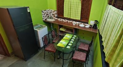 Living Room Image of 1100 Sq.ft 2 BHK Builder Floor for rent in Kalighat Kolkata for Rs. 30000