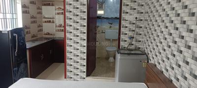 Bathroom Image of 320 Sq.ft 1 RK Studio for rent in Maduravoyal Chennai for Rs. 19000