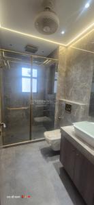 Image of 2000 Sq.ft 3 BHK Builder Floor for sale in Sector 43, Gurgaon for Rs. 38000000