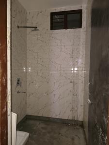 Common Bathroom Image of 1000 Sq.ft 3 BHK Builder Floor for sale in Govindpuram Ghaziabad for Rs. 4500004