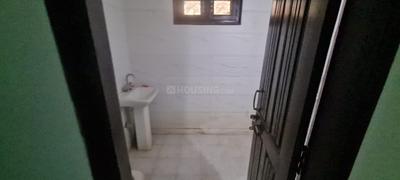 Bathroom Image of 1850 Sq.ft 3 BHK Independent House for rent in Ambeshwari Paradise, Betiahata Gorakhpur for Rs. 22000