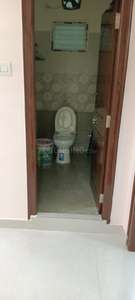 Bathroom Image of 950 Sq.ft 2 BHK Builder Floor for rent in Srinidhi Residency Kukatpally, Kukatpally Hyderabad for Rs. 22000