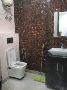 Bedroom One Image of 720 Sq.ft 2 BHK Builder Floor for rent in Shalimar Bagh New Delhi for Rs. 32000