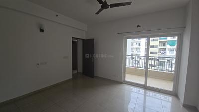 Bedroom Image of 1695 Sq.ft 3.5 BHK Apartment / Flat for sale in Gulshan Ikebana, Sector 143 Noida for Rs. 24000000