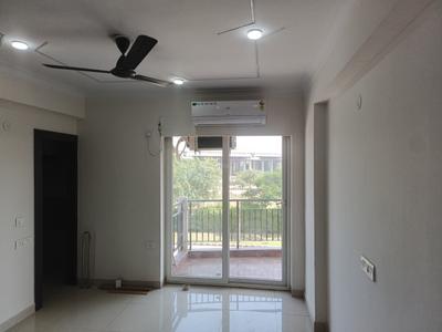 Bedroom Image of 2210 Sq.ft 3 BHK Apartment / Flat for rent in Pareena Express Heights, Sector 99 Gurgaon for Rs. 40000