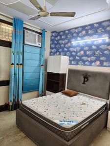 Bedroom Image of 1400 Sq.ft 3 BHK Builder Floor for rent in Tagore Garden Extension New Delhi for Rs. 45000