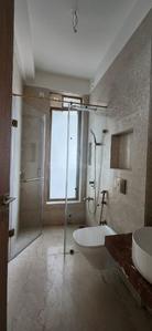 Bathroom Image of 3874 Sq.ft 5 BHK Penthouse for sale in Godrej RKS, Chembur Mumbai for Rs. 140000000