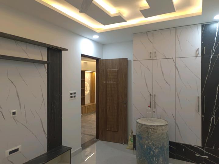 Srishti Luxuries Floors by Srishti Properties Main Image 1