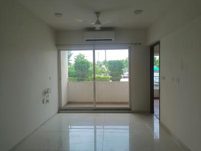 Living Room Image of 1368 Sq.ft 2 BHK Apartment / Flat for sale in Shapoorji Pallonji JoyVille, Sector 102 Gurgaon for Rs. 18500000