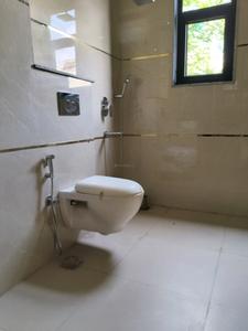 Common Bathroom Image of 1800 Sq.ft 3 BHK Builder Floor for rent in Ansal Esencia Sector 67, Sector 67 Gurgaon for Rs. 42000