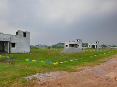 Image of 600 Sq.ft Residential Plot / Land for sale in Red Hills, Chennai for Rs. 1800000