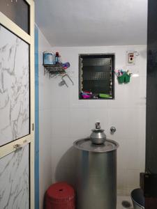 Common Bathroom Image of 700 Sq.ft 1 BHK Apartment / Flat for rent in Terraform Iris, Kasarvadavali Thane for Rs. 17066