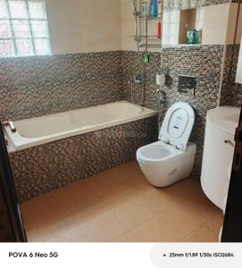 Bathroom Image of 3900 Sq.ft 3 BHK Villa for sale in Padil Mangalore for Rs. 22000000