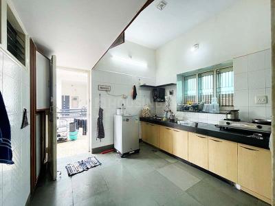 Kitchen Image of 1998 Sq.ft 4 BHK Independent House for sale in Shahibaug Ahmedabad for Rs. 18000000