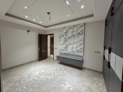 Bedroom Image of 2100 Sq.ft 3 BHK Builder Floor for sale in Raja Garden New Delhi for Rs. 35000000