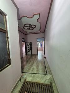 Living Room Image of 810 Sq.ft 2 BHK Builder Floor for rent in Shastripuram Agra for Rs. 5200