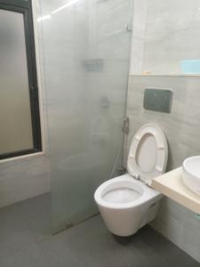 Bedroom Image of 751 Sq.ft 1 BHK Apartment / Flat for sale in Rassaz Green Tower B And B1, Mira Road East Mira Bhayandar for Rs. 10600000