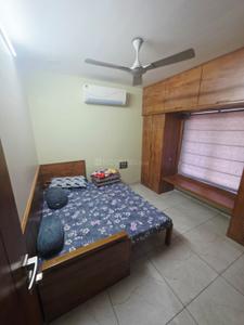 Bedroom Image of 700 Sq.ft 2 BHK Apartment / Flat for rent in Shivalik Yash Tower, Jodhpur Ahmedabad for Rs. 30000