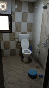 Image of 1599 Sq.ft 3 BHK Apartment / Flat for rent in Sanchar Palm Valley, Wave City, Ghaziabad for Rs. 16500