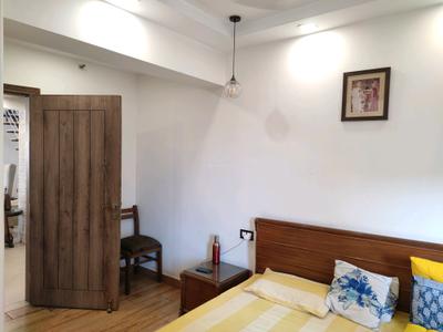Bedroom Image of 3600 Sq.ft 4 BHK Apartment / Flat for sale in Logix Blossom County, Sector 137 Noida for Rs. 32000000