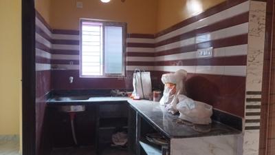Kitchen Image of 470 Sq.ft 1 BHK Apartment / Flat for rent in Picnic Garden Kolkata for Rs. 9200