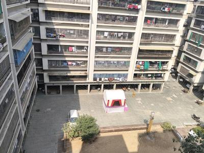 Kitchen Image of 1025 Sq.ft 2 BHK Apartment / Flat for sale in Art Shree Vishnudhara Homes, Gota Ahmedabad for Rs. 5200000