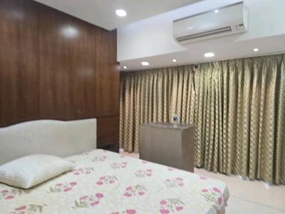 Bedroom Image of 3000 Sq.ft 4 BHK Apartment / Flat for sale in DLH Square, Juhu Mumbai for Rs. 150000000