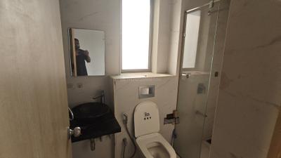Image of 700 Sq.ft 2 BHK Apartment / Flat for rent in Lodha Bel Air, Jogeshwari West, Mumbai for Rs. 80000