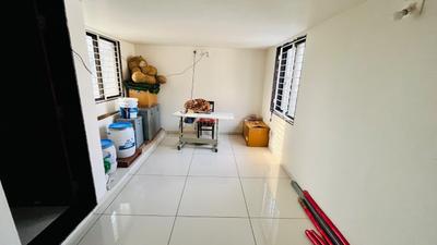 Kitchen Image of 900 Sq.ft 3 BHK Independent House for sale in Moti Baug Vadodara for Rs. 9500000