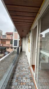 Balcony Image of 1500 Sq.ft 4 BHK Builder Floor for sale in Vasundhara Ghaziabad for Rs. 19500000