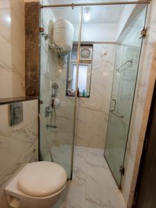 Bathroom Image of 966 Sq.ft 2 BHK Apartment / Flat for sale in Raheja Exotica Sorento, Madh Mumbai for Rs. 23500000