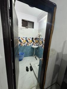 Bathroom Image of 648 Sq.ft 2 BHK Apartment / Flat for sale in Shastri Nagar Ghaziabad for Rs. 4000000