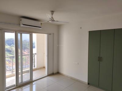 Bedroom Image of 1000 Sq.ft 3 BHK Apartment / Flat for rent in Godrej Emerald, Thane West Thane for Rs. 35000