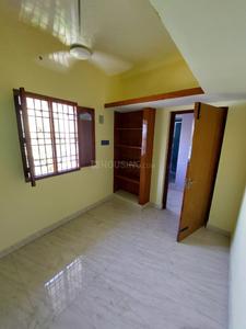 Bedroom Image of 2000 Sq.ft 2 BHK Builder Floor for rent in Dhanvantari Nagar Puducherry for Rs. 20000