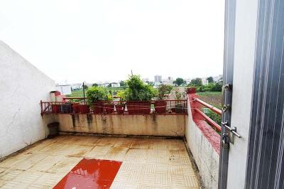 Balcony Image of 1812 Sq.ft 3 BHK Penthouse for sale in Pimpri Pune for Rs. 12500000