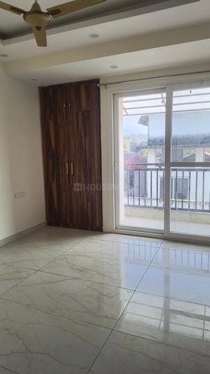 Aviral Green Bedroom 1