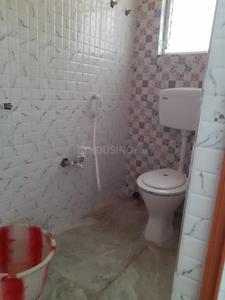 Bathroom Image of 1100 Sq.ft 3 BHK Builder Floor for rent in Bijoygarh Kolkata for Rs. 17000